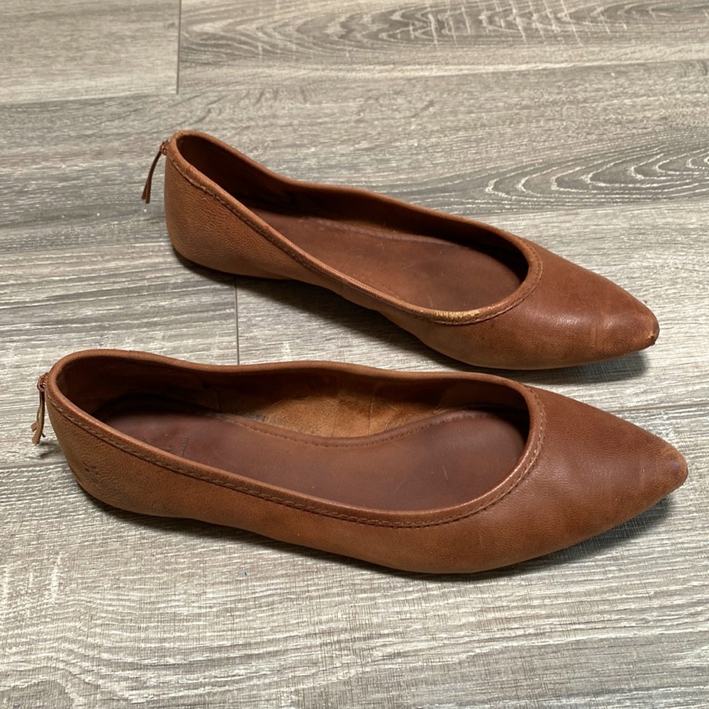 Frye Leather Point Flats